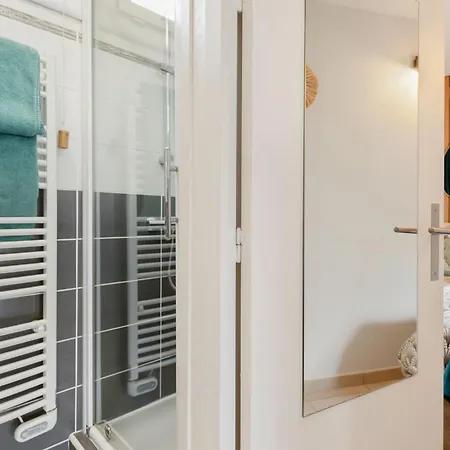 Soleil Levant With Terrace Near The