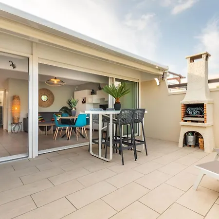 Vila Soleil Levant With Terrace Near The Agde