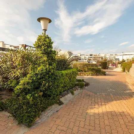 Soleil Levant With Terrace Near The * Agde