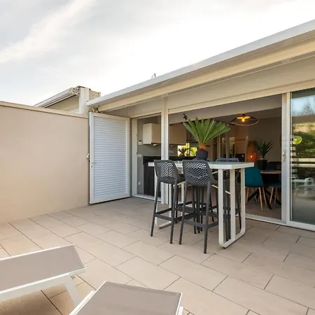 Soleil Levant With Terrace Near The