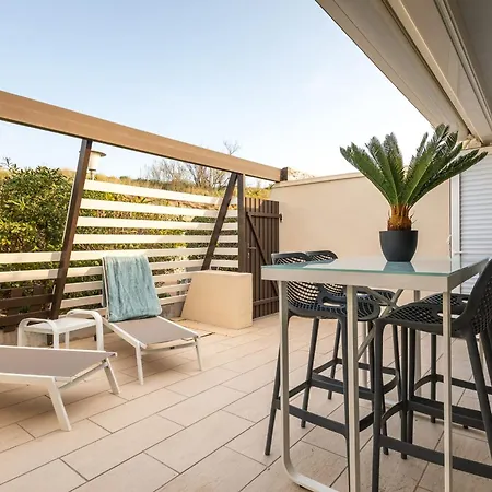 Vila Soleil Levant With Terrace Near The Agde