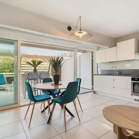 Vila Soleil Levant With Terrace Near The *