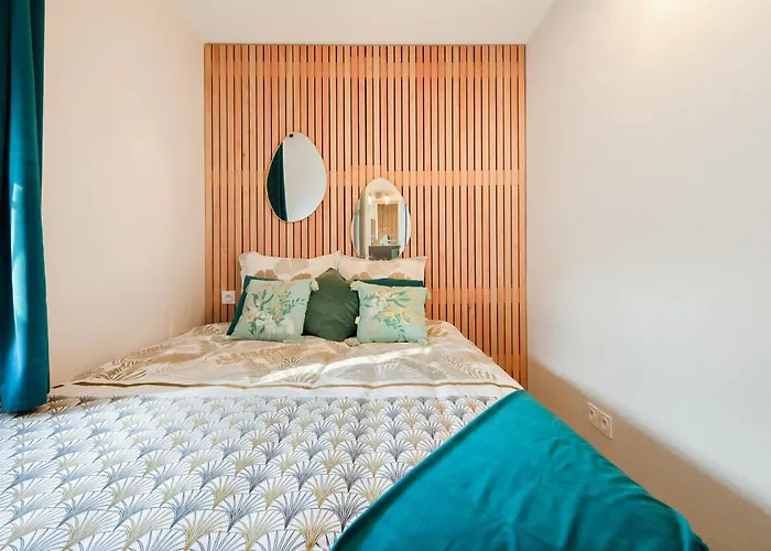 Villa Soleil Levant Con Terraza Cerca De La Playa